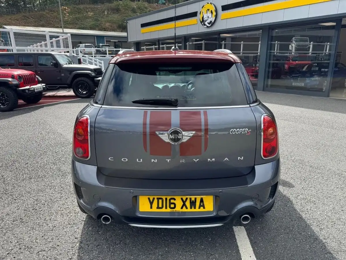 2016-mini-countryman-16-cooper-s-park-lane-edition-all4-big-6