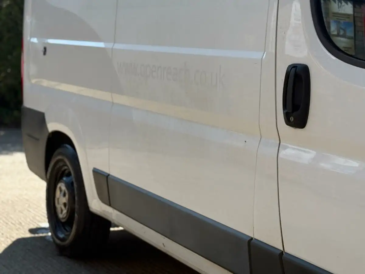 2015-fiat-ducato-23td-35-lh2-tecnico-big-22