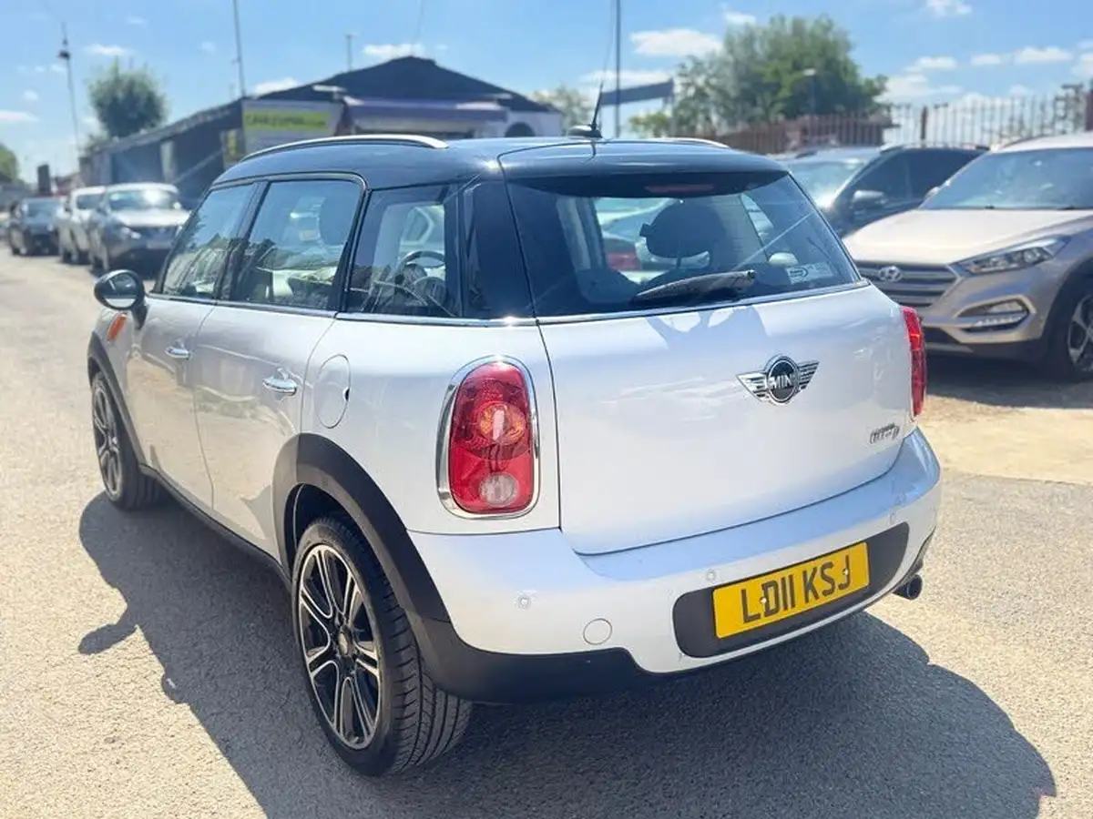 2011-mini-countryman-16td-cooper-d-112bhp-1598cc-big-6