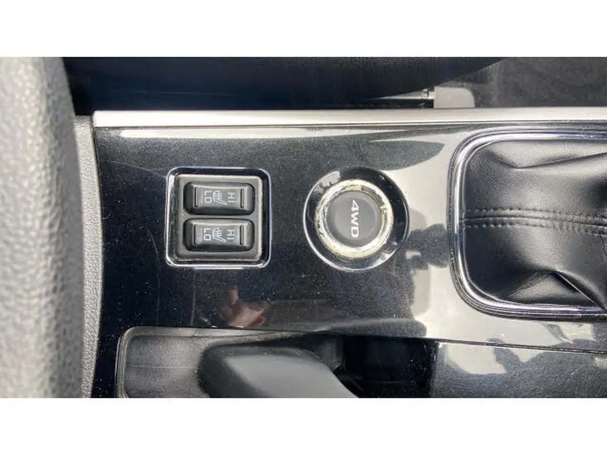 2017-mitsubishi-outlander-22di-d-4-big-37