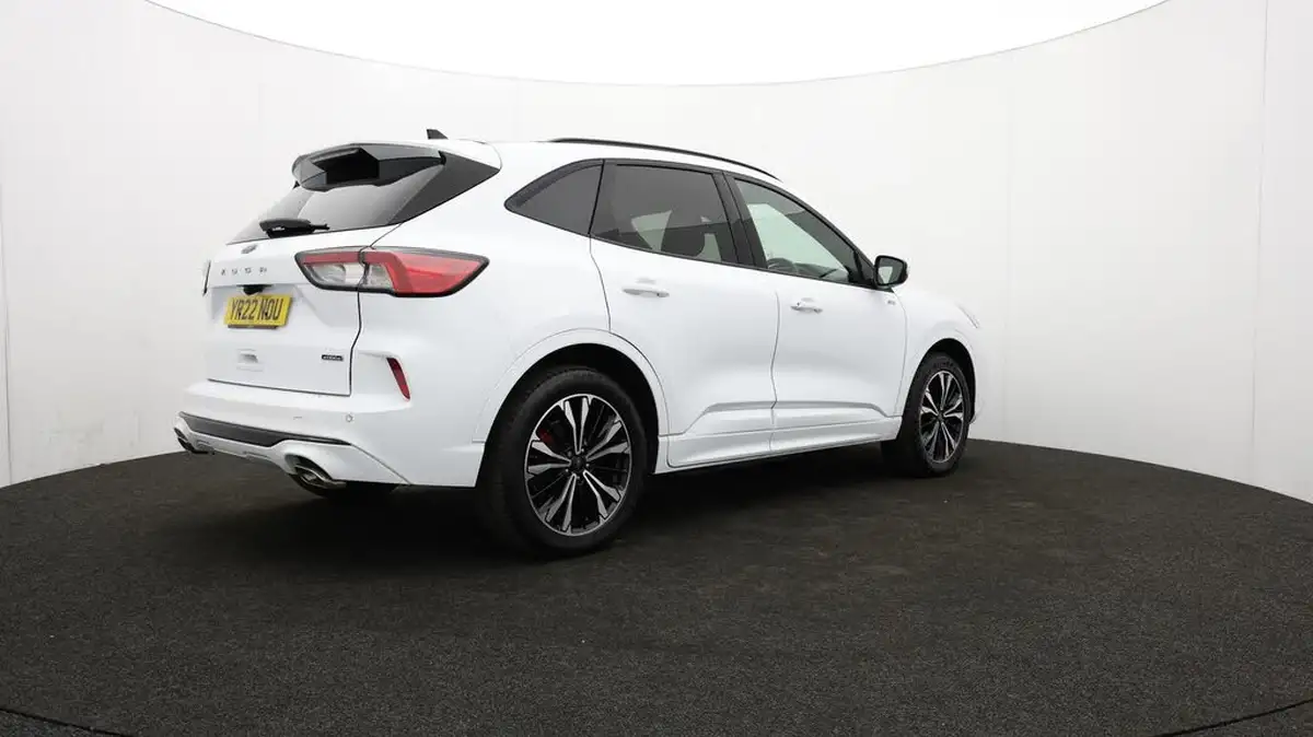 2022-ford-kuga-25t-st-line-x-edition-225ps-phev-big-13