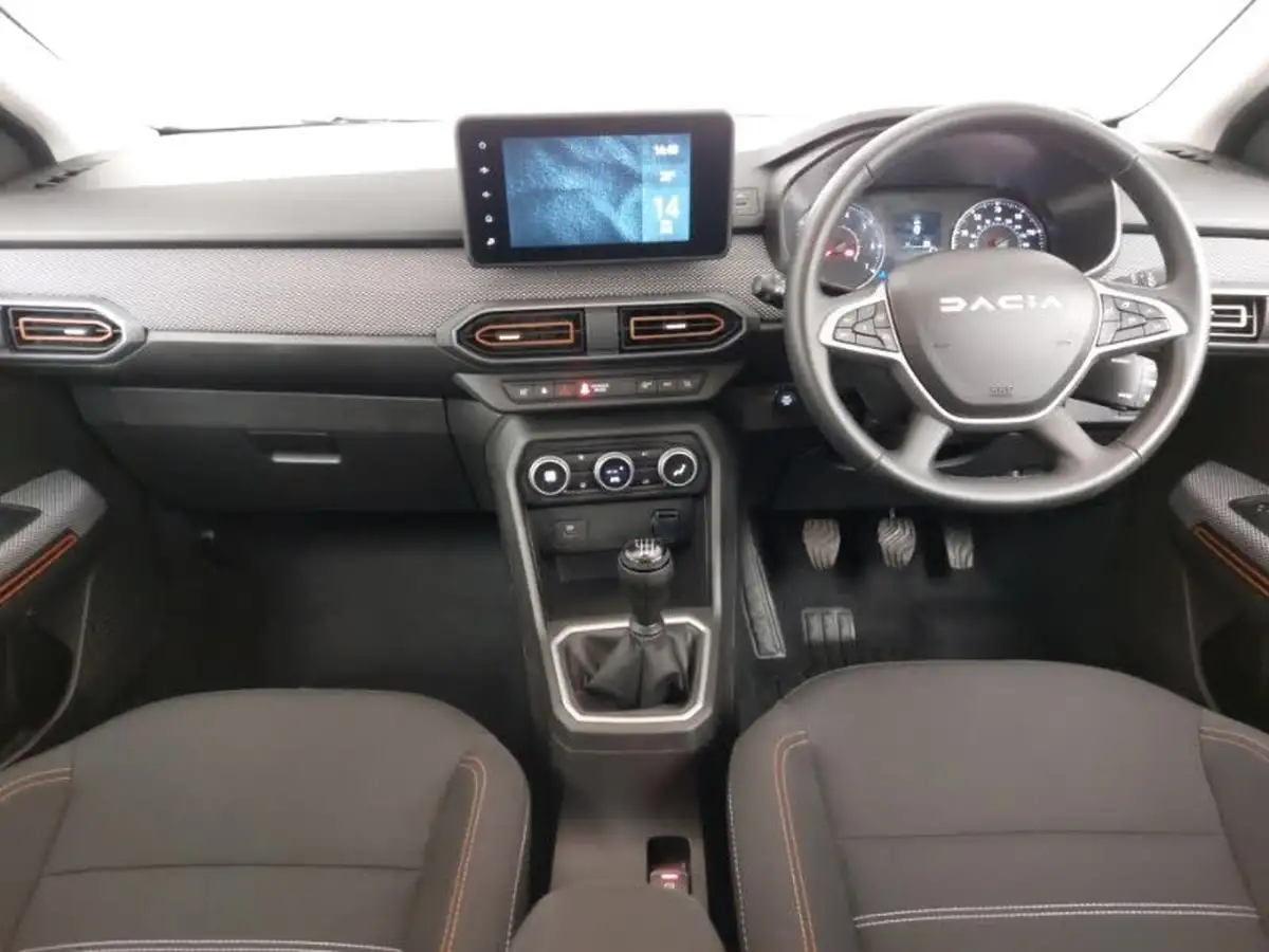 2023-dacia-sandero-stepway-10-tce-journey-100bhp-bi-fuel-big-2