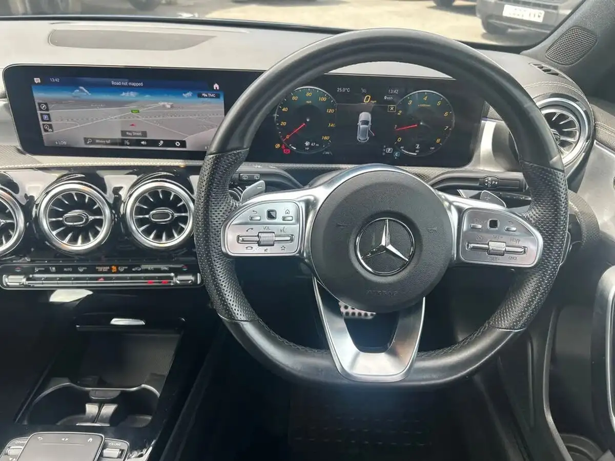 2022-mercedes-benz-a-class-13-a200-amg-line-premium-edition-hatchback-5d-7g-dct-big-16