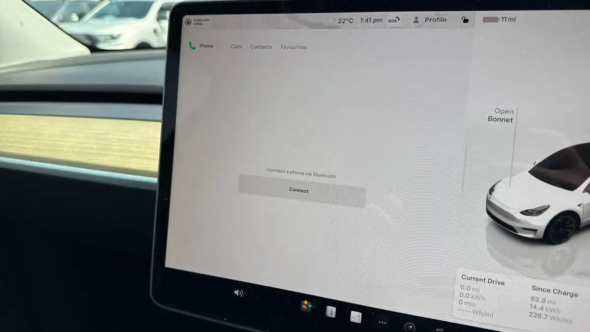 2023-tesla-model-y-e-long-range-big-27