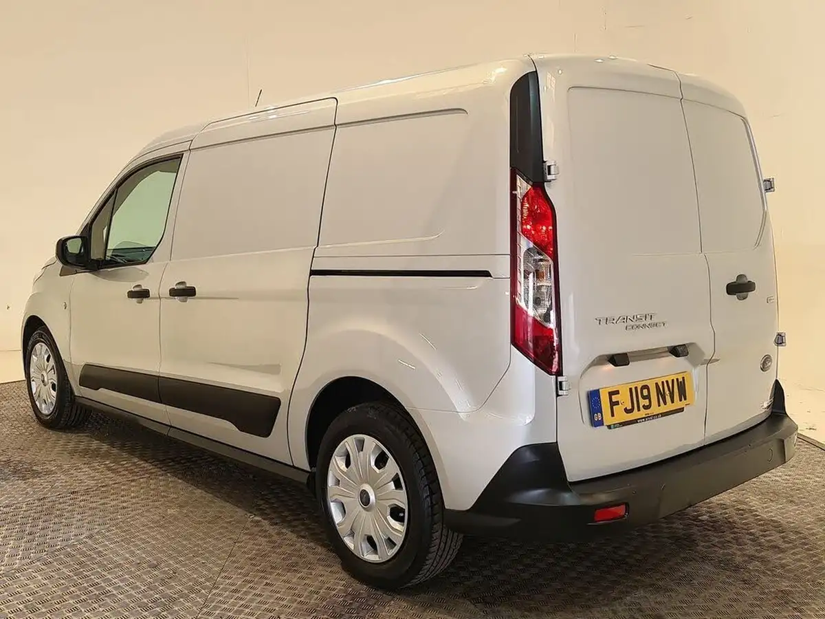 2019-ford-transit-connect-15-ecoblue-l2-210-trend-big-3