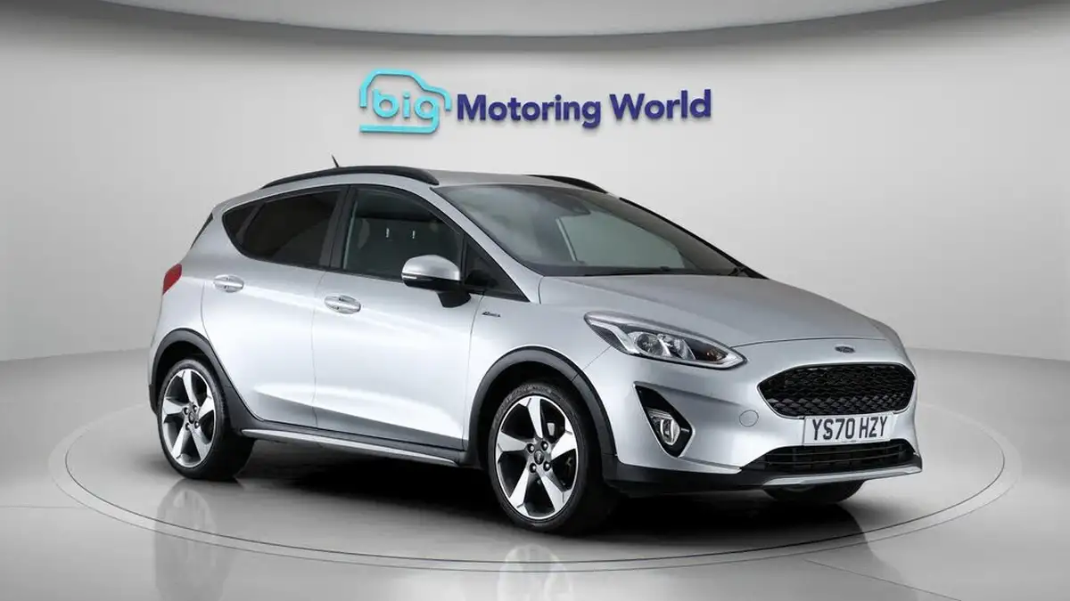 2020-ford-fiesta-big-1