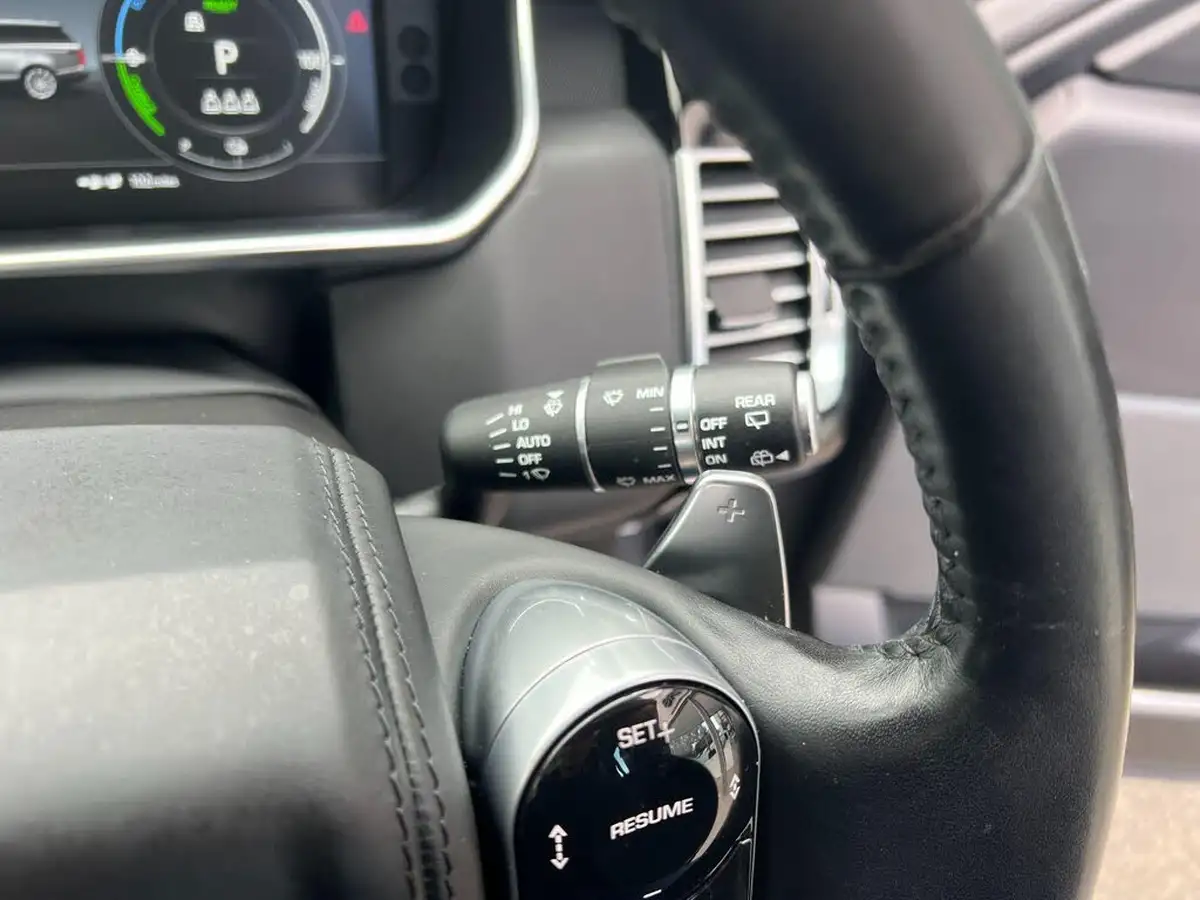 2021-land-rover-range-rover-20-p400e-autobiography-big-28