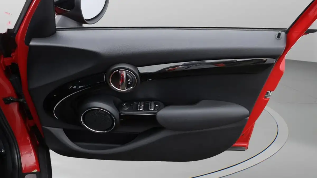2017-mini-cooper-15-cooper-ss-hatchback-5d-big-15