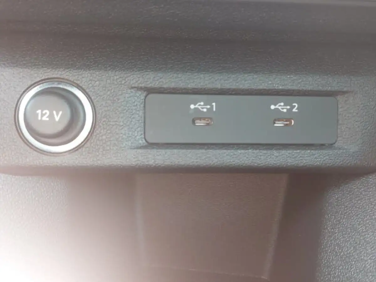 2021-audi-a1-10-25-tfsi-technik-big-18