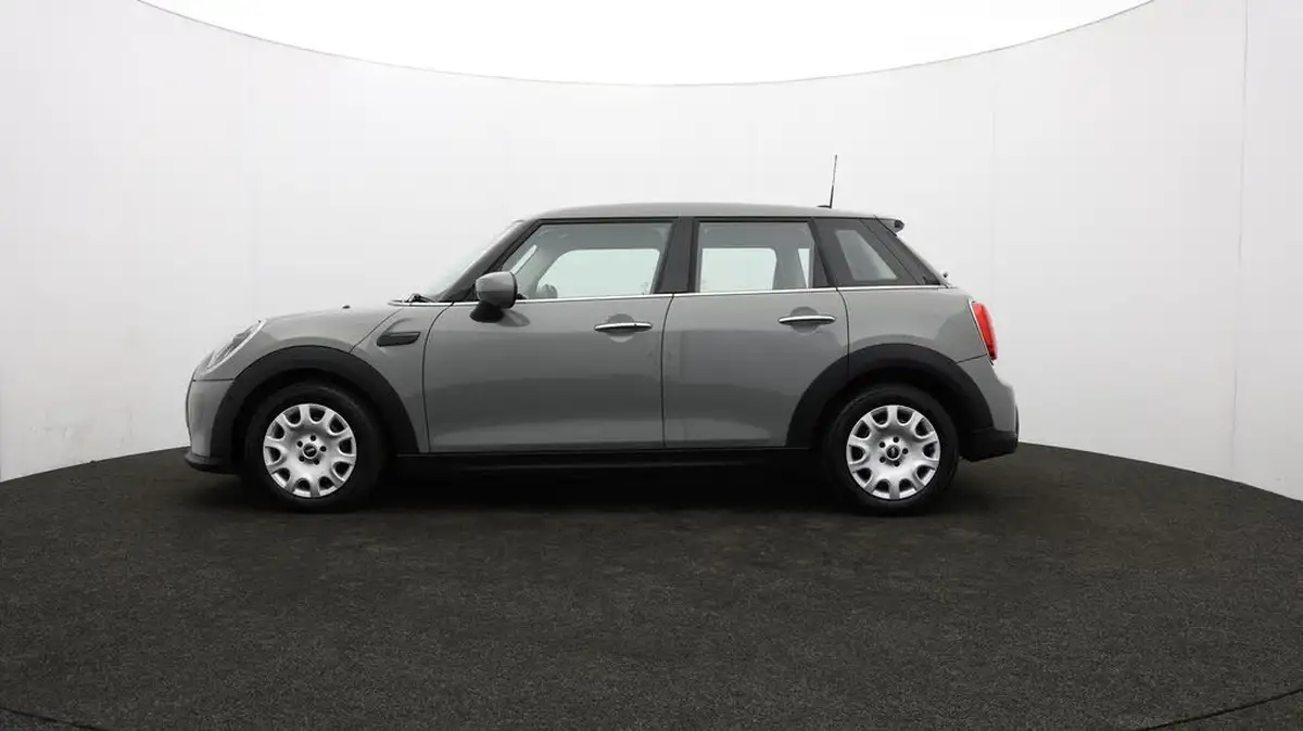2022-mini-cooper-15-one-classic-5d-big-69