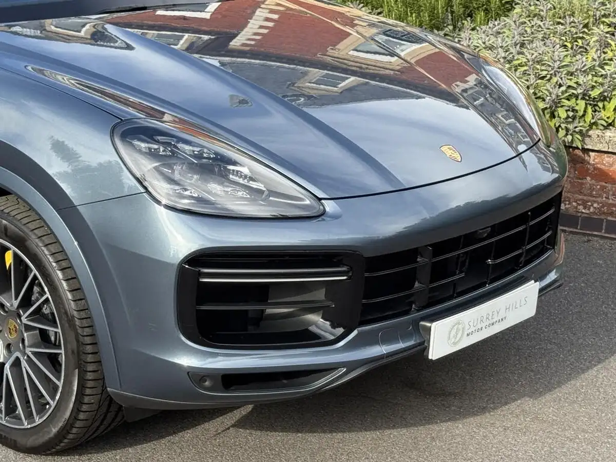 2018-porsche-cayenne-40-v8-turbo-big-26