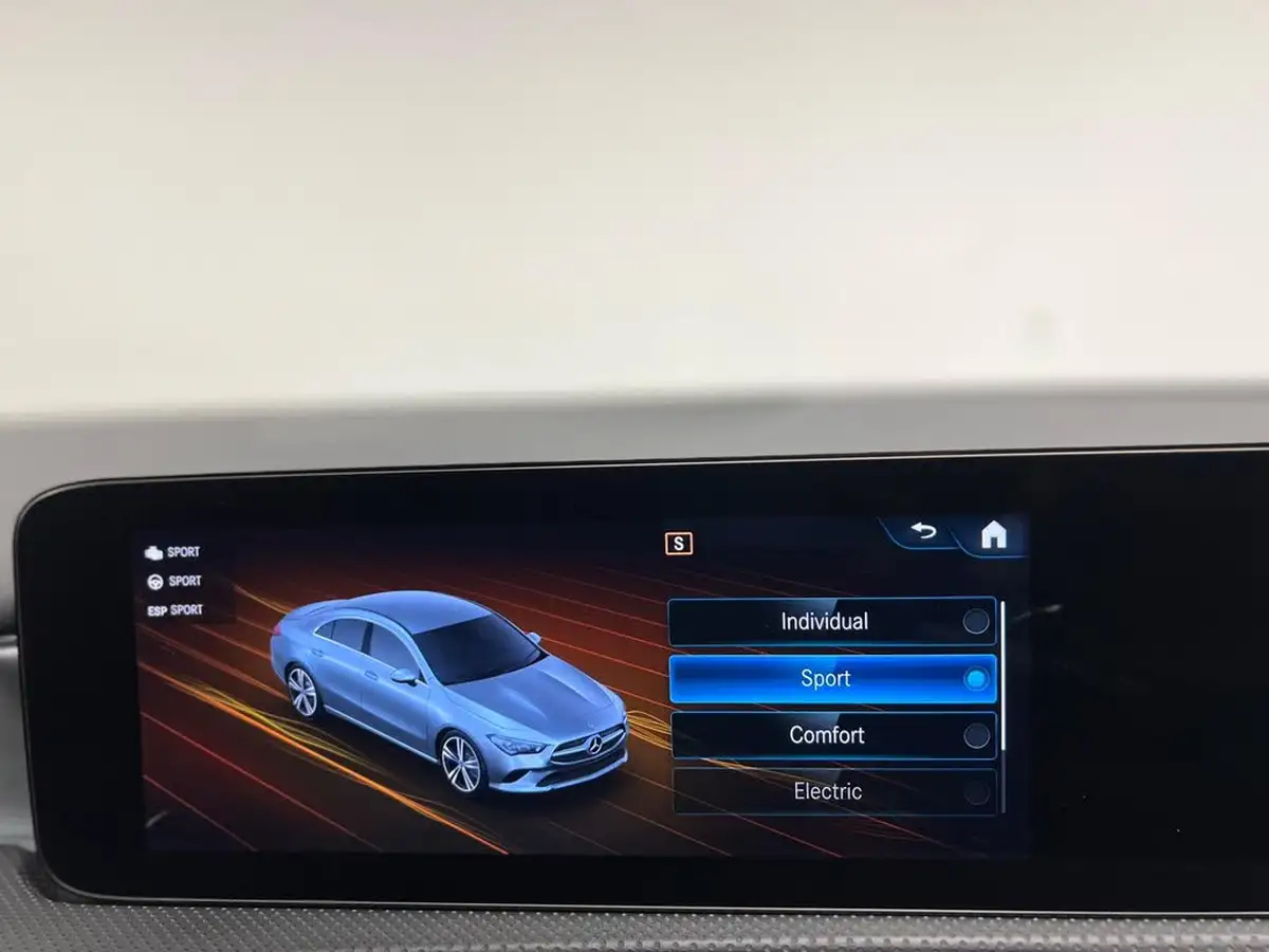 2022-mercedes-benz-cla-13-cla-250e-amg-line-premium-coupe-4d-8g-dct-big-26