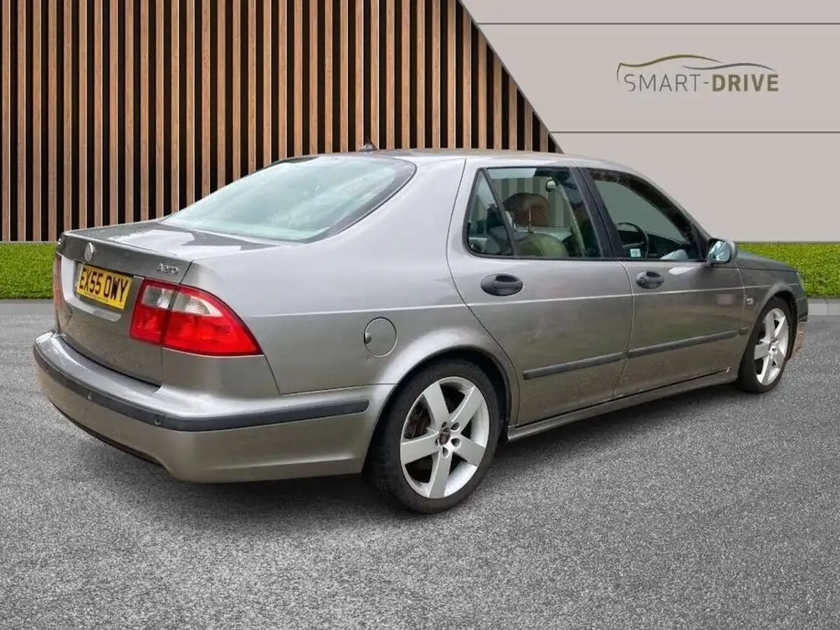 2005-saab-9-5-23-aero-saloon-4d-big-3