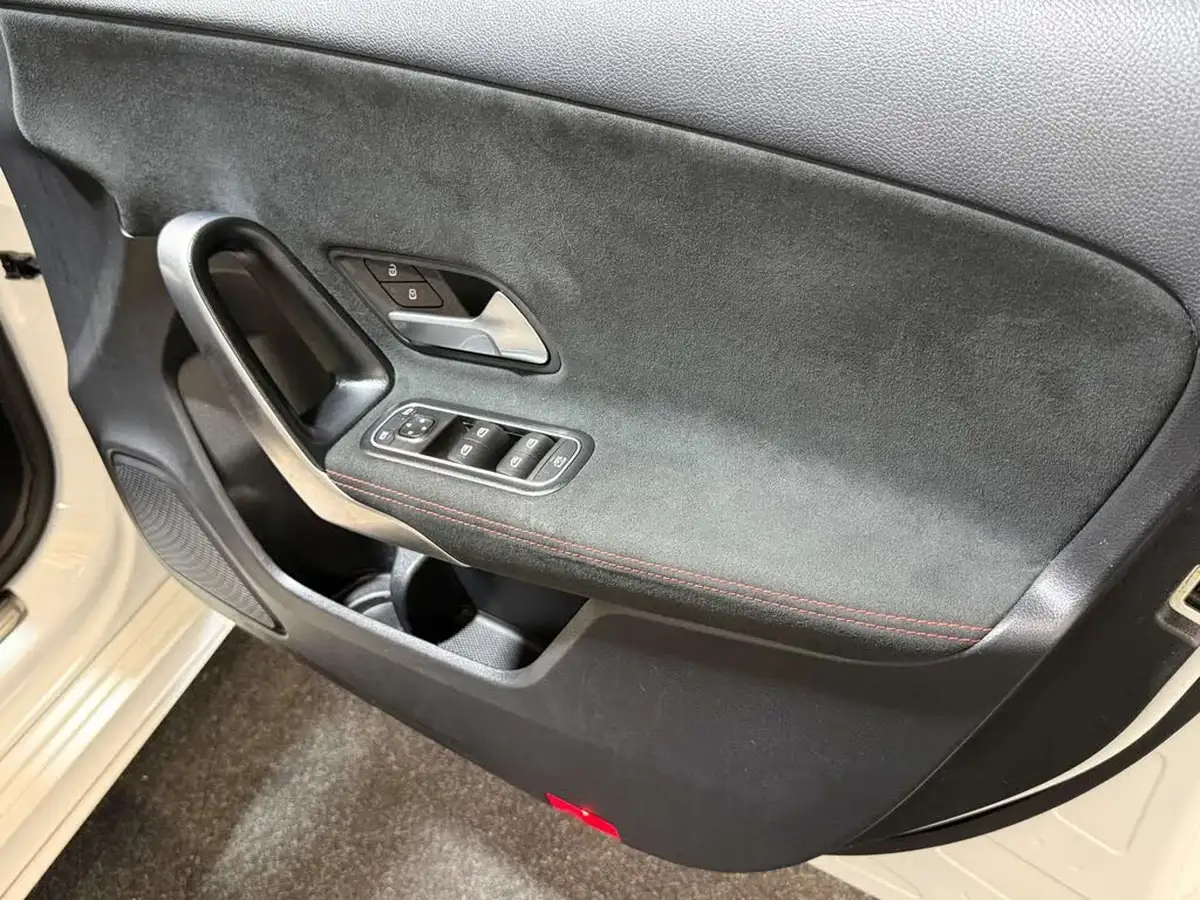 2019-mercedes-benz-a-class-20d-a200d-amg-line-hatchback-5d-big-20