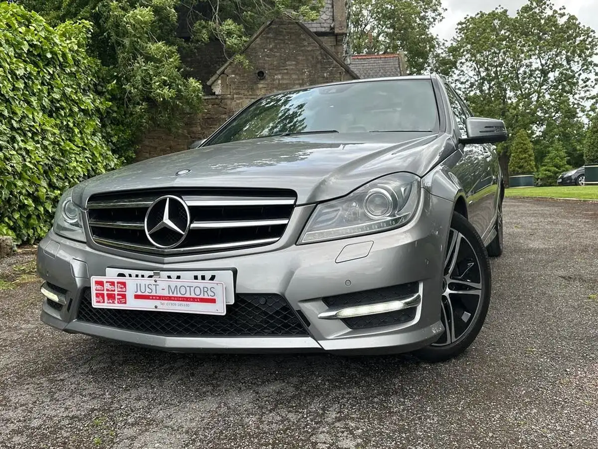2012-mercedes-benz-c-class-21td-c220-cdi-sport-saloon-4d-7g-tronic-big-41