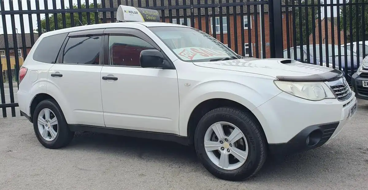 2010-subaru-forester-20td-suretrak-big-13