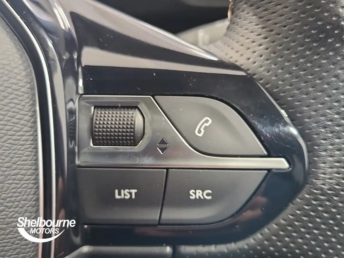2020-peugeot-3008-suv-12-puretech-gt-line-premium-big-29