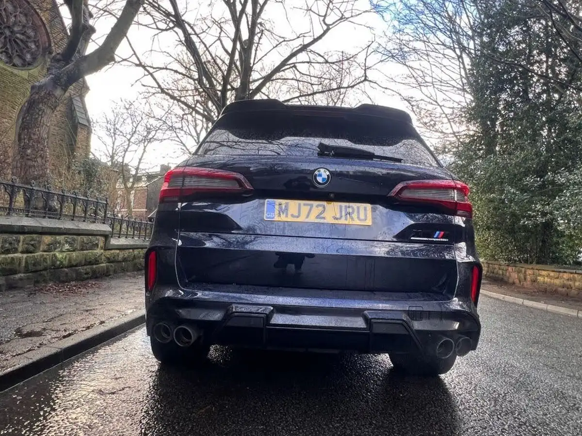 2022-bmw-x5-44-m-competition-big-7