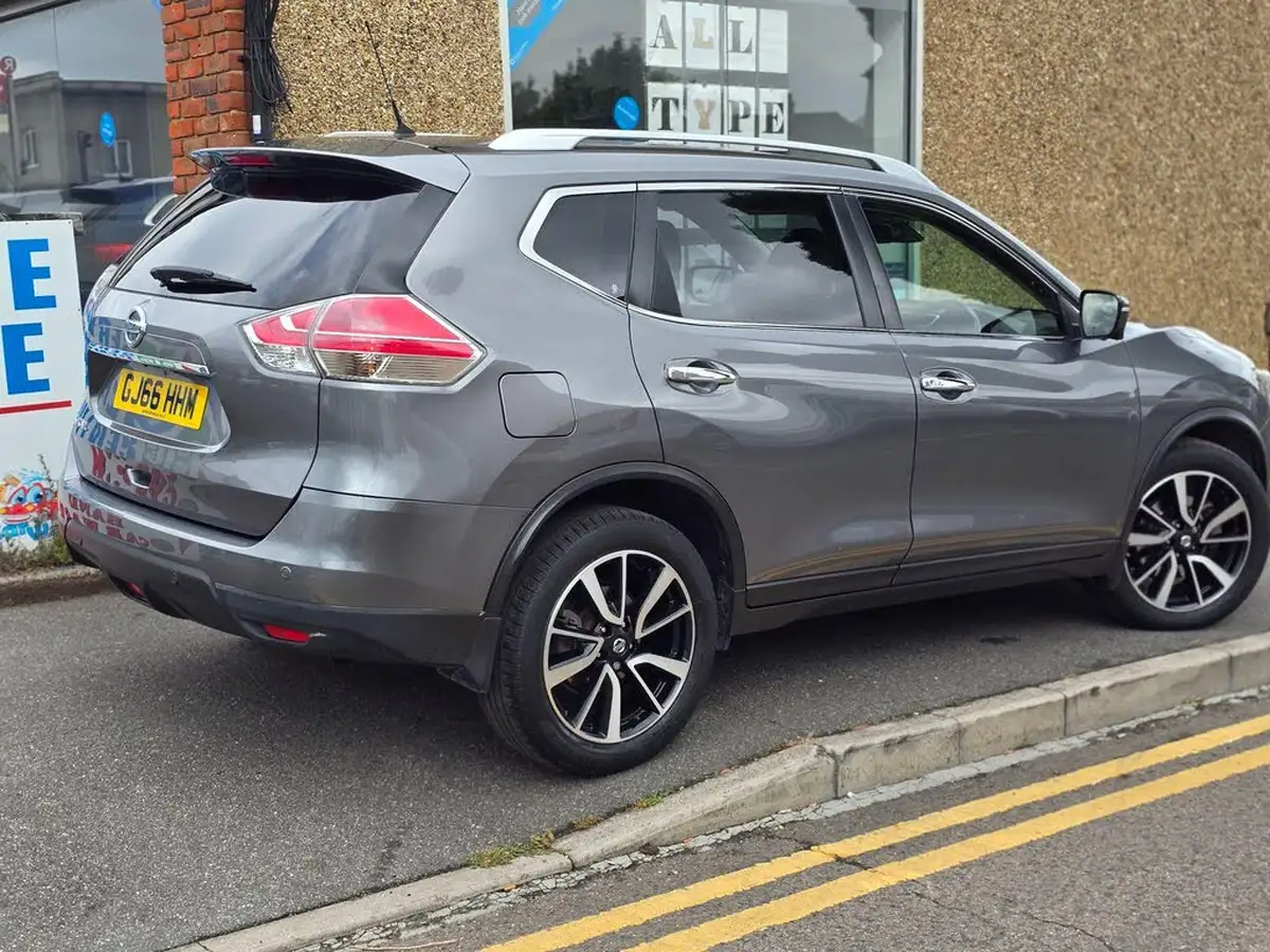 2016-nissan-x-trail-16-dig-t-tekna-7-seat-big-6
