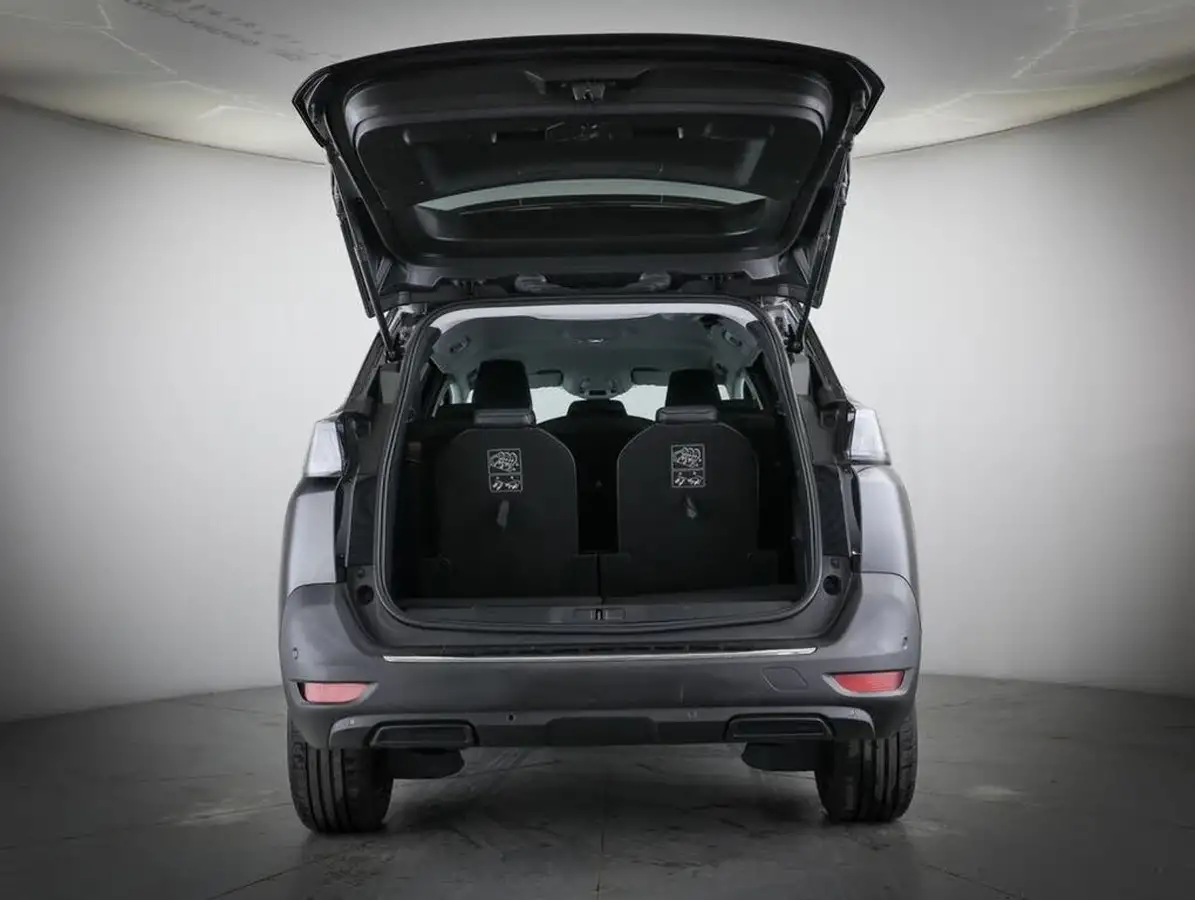 2022-peugeot-5008-suv-15-bluehdi-allure-premium-eat8-big-12