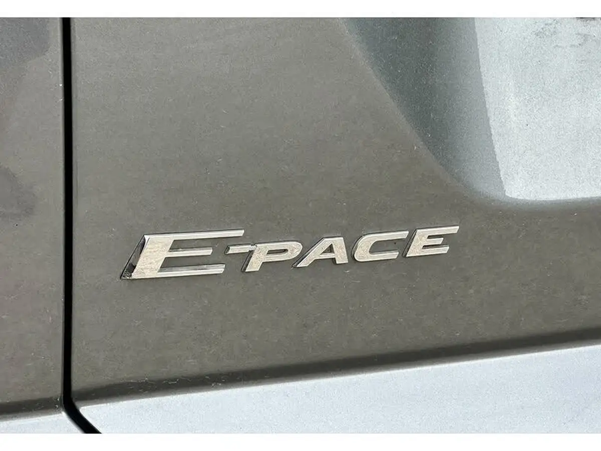 2018-jaguar-e-pace-20-i4-s-ss-big-16