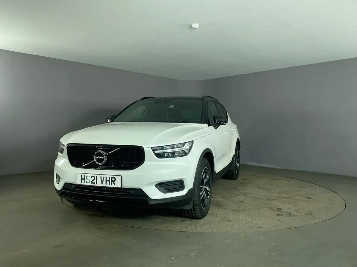 2021-volvo-xc40-15-t3-r-design-161bhp-auto-big-3