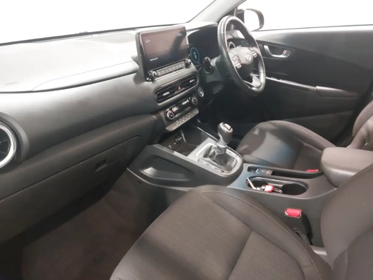 2021-hyundai-kona-10-t-gdi-premium-48-volt-mhev-big-4
