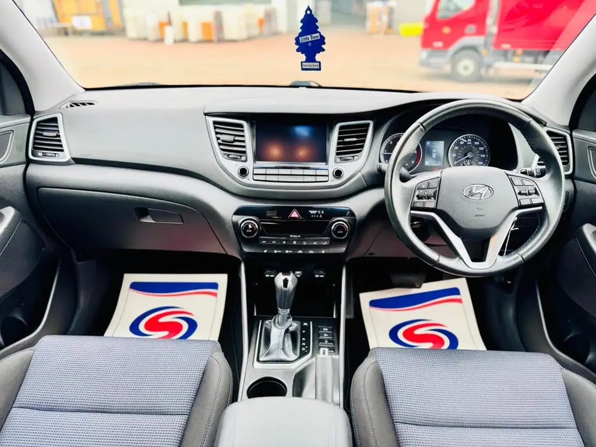 2017-hyundai-tucson-17crdi-blue-drive-se-nav-141ps-dct-big-22