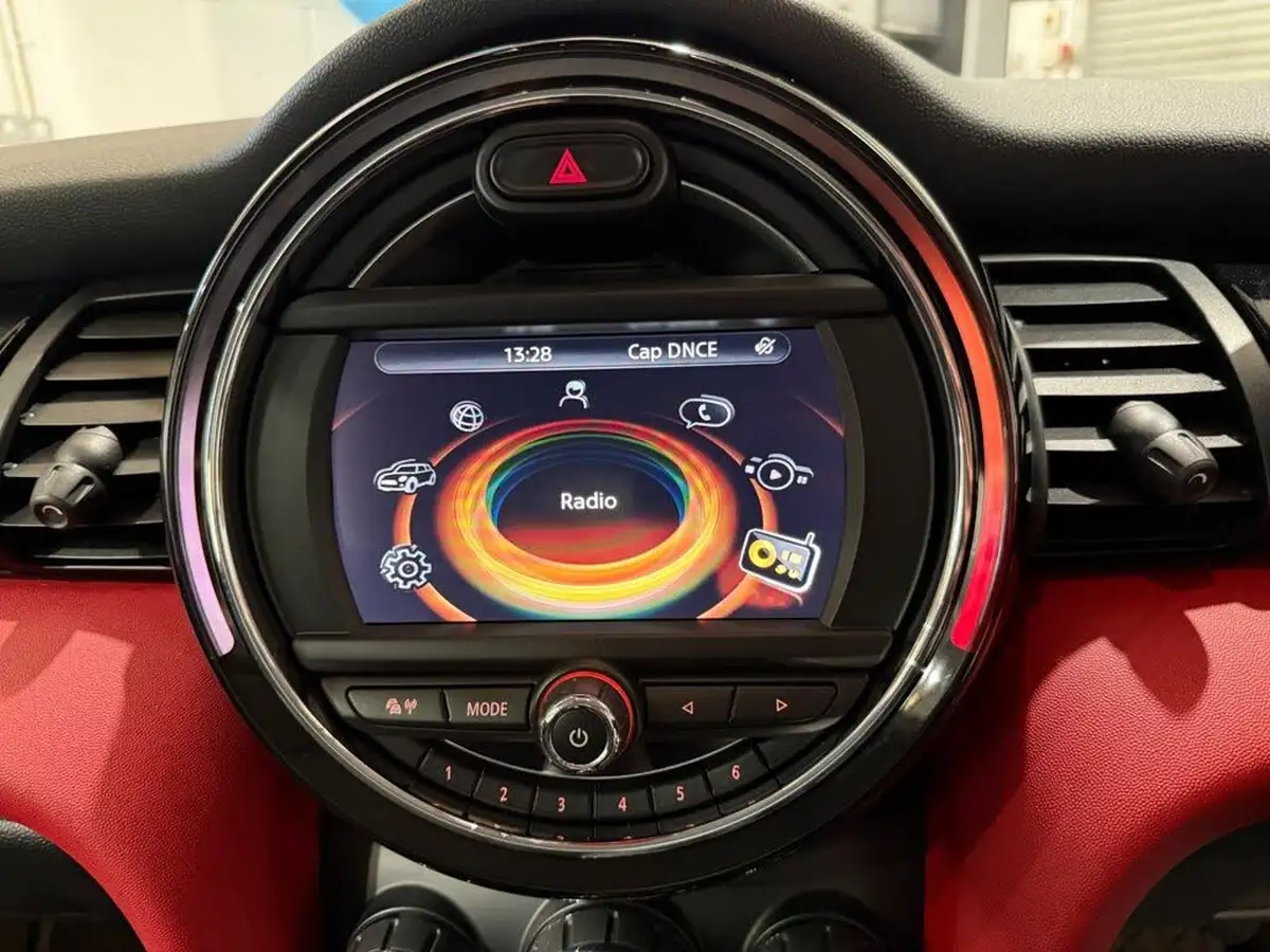2015-mini-cooper-15td-cooper-d-114bhp-3d-big-23