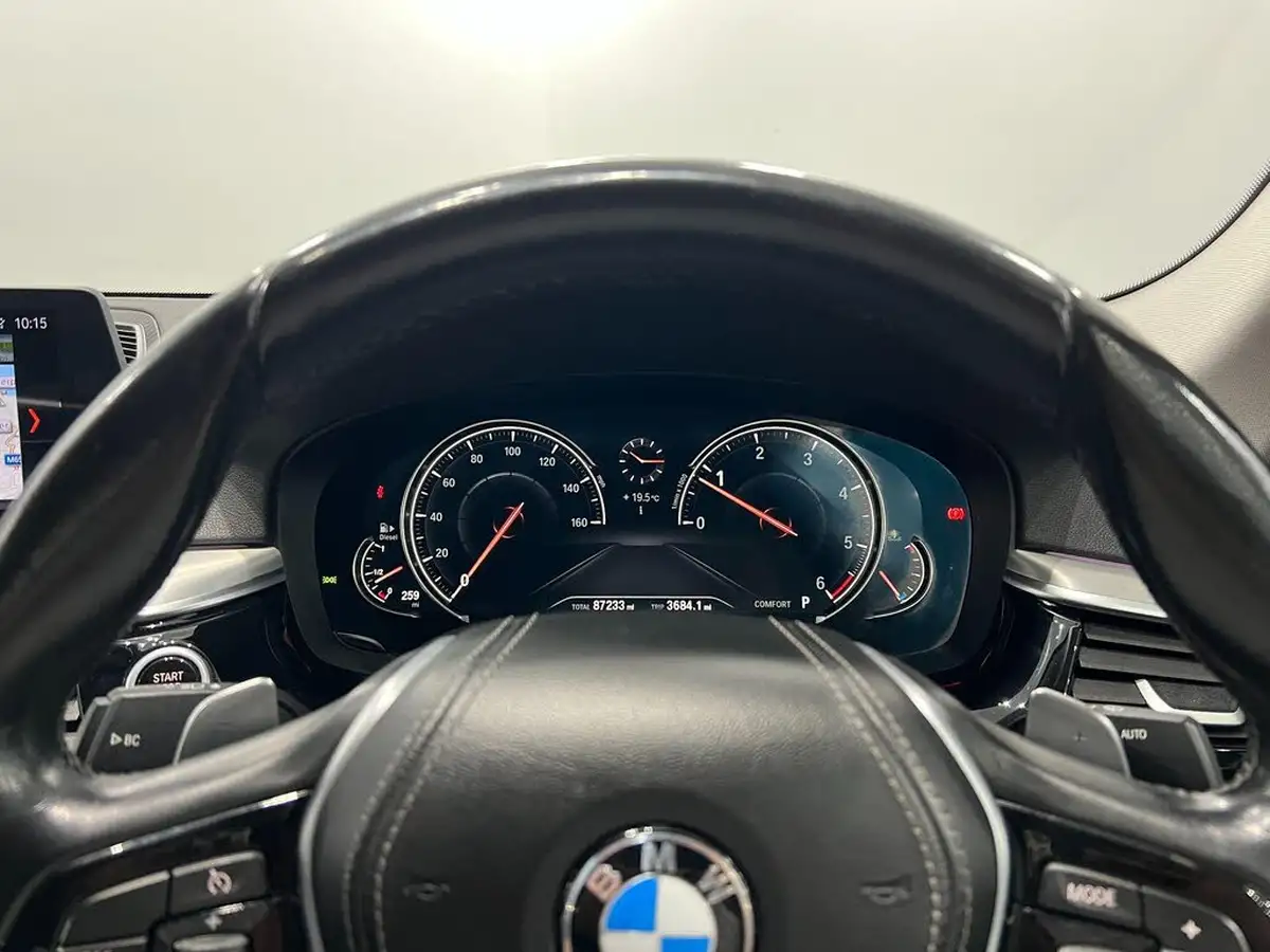 2017-bmw-5-series-20td-520d-se-188bhp-saloon-4d-big-64