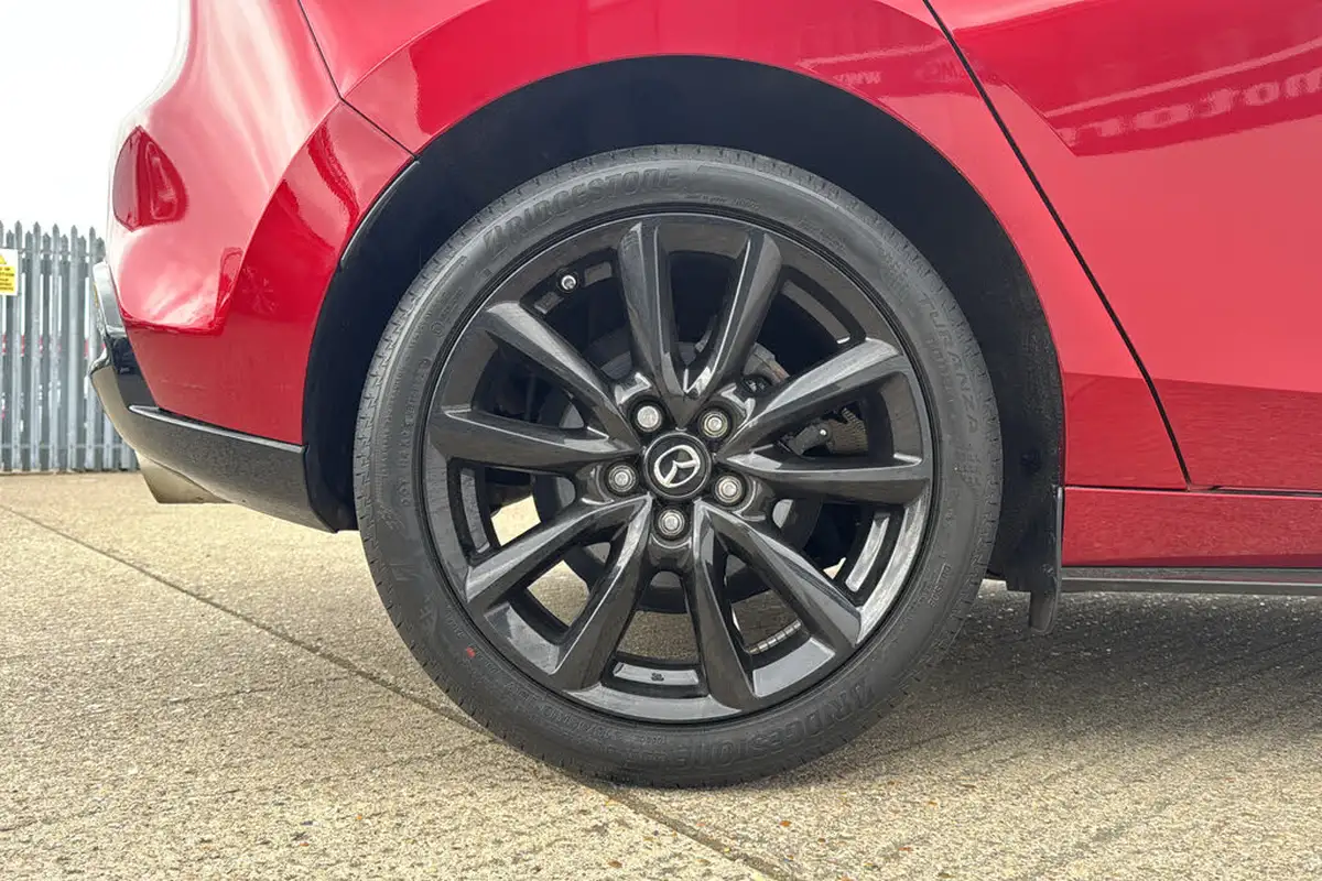 2022-mazda-mazda3-20-gt-sport-edition-186ps-hatchback-5d-auto-big-7