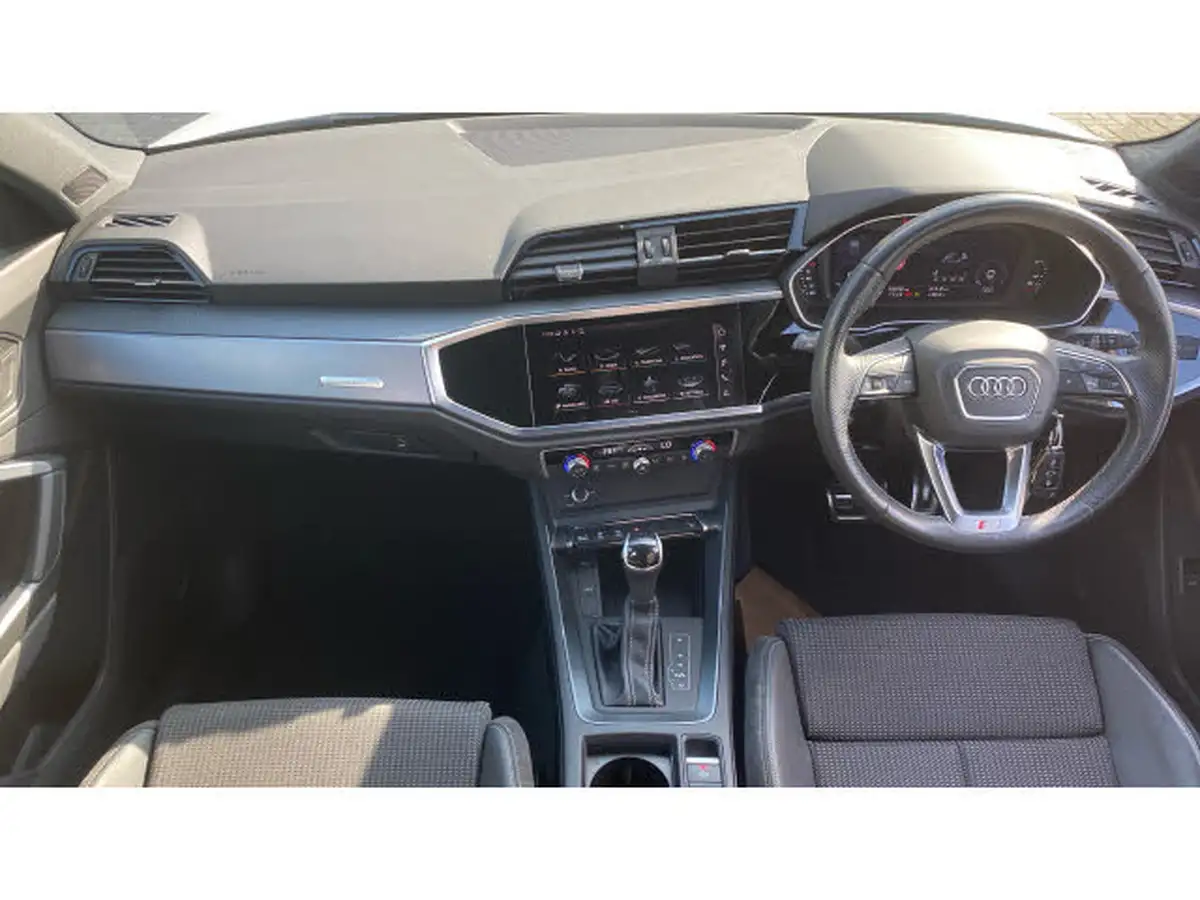 2021-audi-q3-20-35-tdi-s-line-station-wagon-quattro-tronic-big-3