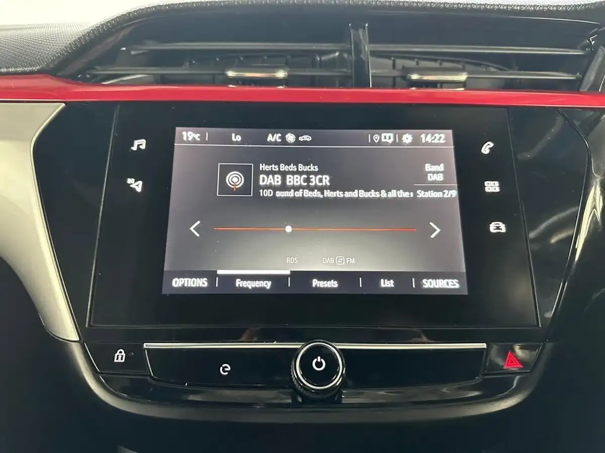 2022-vauxhall-corsa-e-sri-premium-big-40