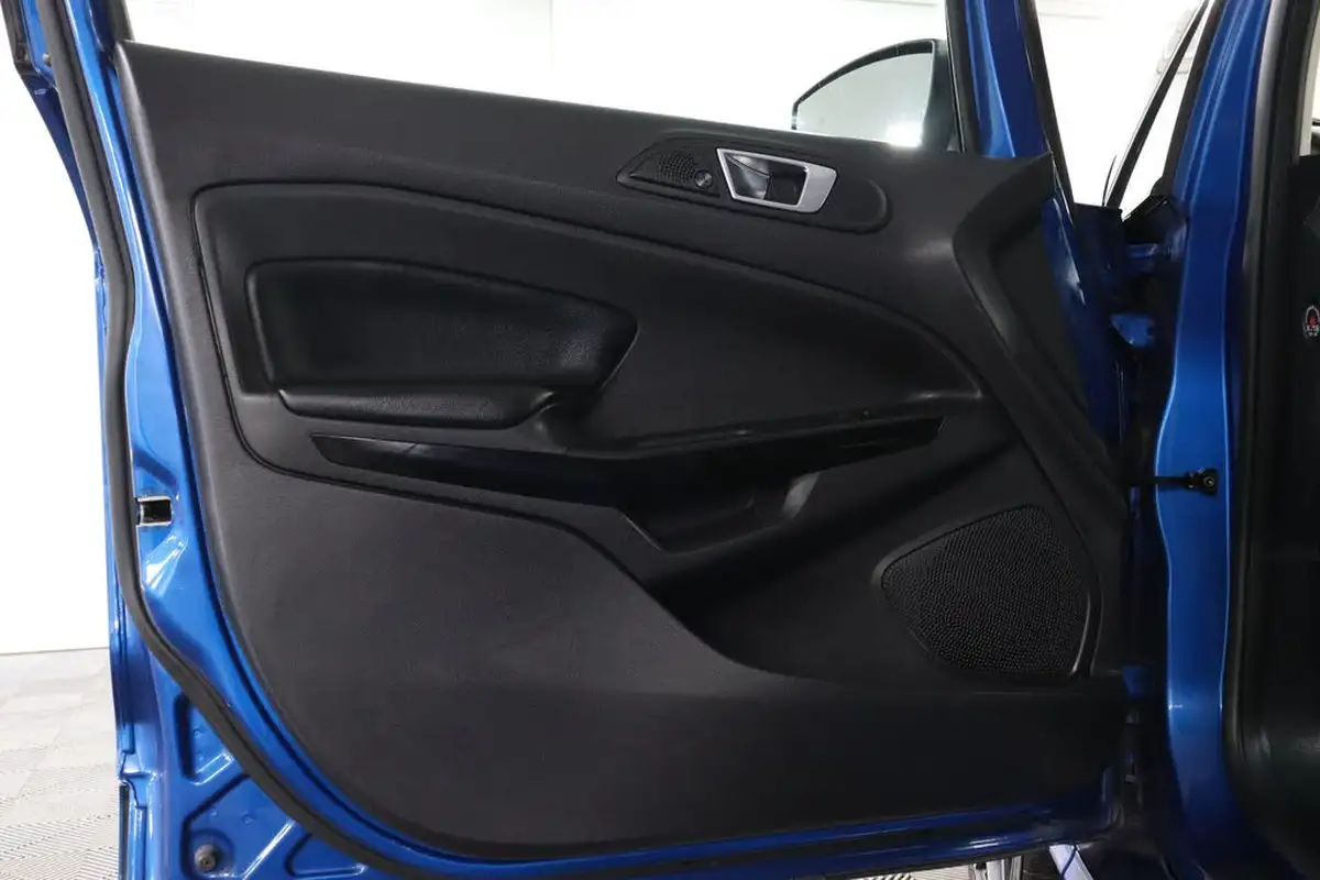 2017-ford-ecosport-10t-st-line-140ps-big-44
