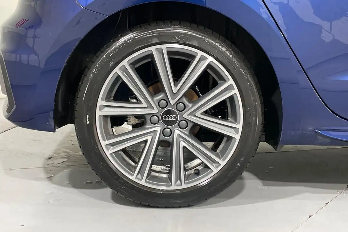 2023-audi-a1-10-30-tfsi-s-line-big-11