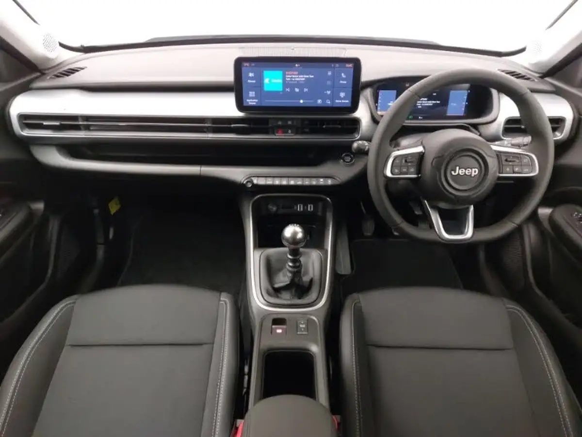 2025-jeep-avenger-12-gse-summit-big-2