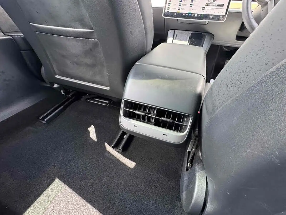 2021-tesla-model-3-e-standard-plus-big-26