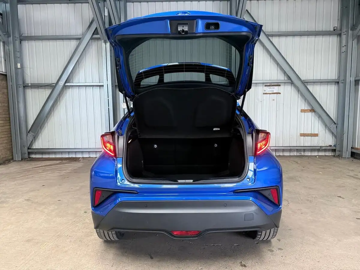 2022-toyota-c-hr-18-vvt-i-design-big-35