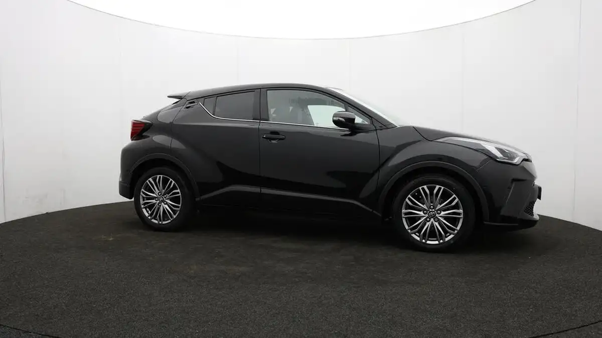 2022-toyota-c-hr-20-vvt-i-excel-big-31
