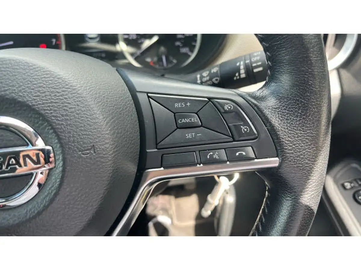 2017-nissan-micra-09-ig-t-n-connecta-big-21