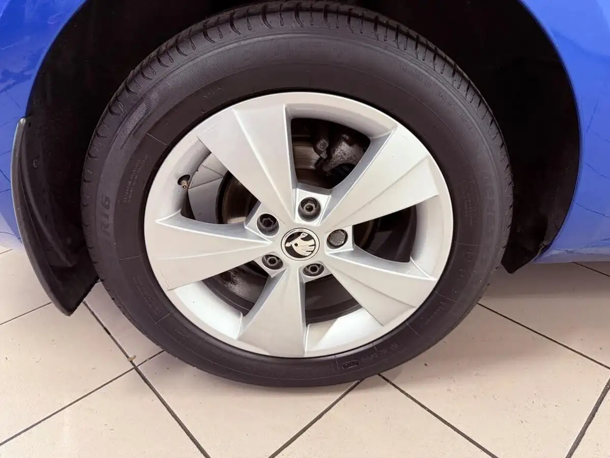 2018-skoda-octavia-10-tsi-se-technology-estate-dsg-big-23