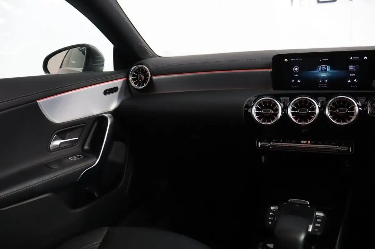2022-mercedes-benz-cla-13-cla-200-amg-line-premium-plus-coupe-4d-big-35