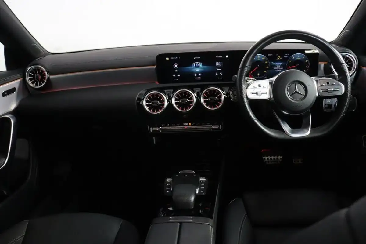 2022-mercedes-benz-cla-13-cla-200-amg-line-premium-plus-coupe-4d-big-7