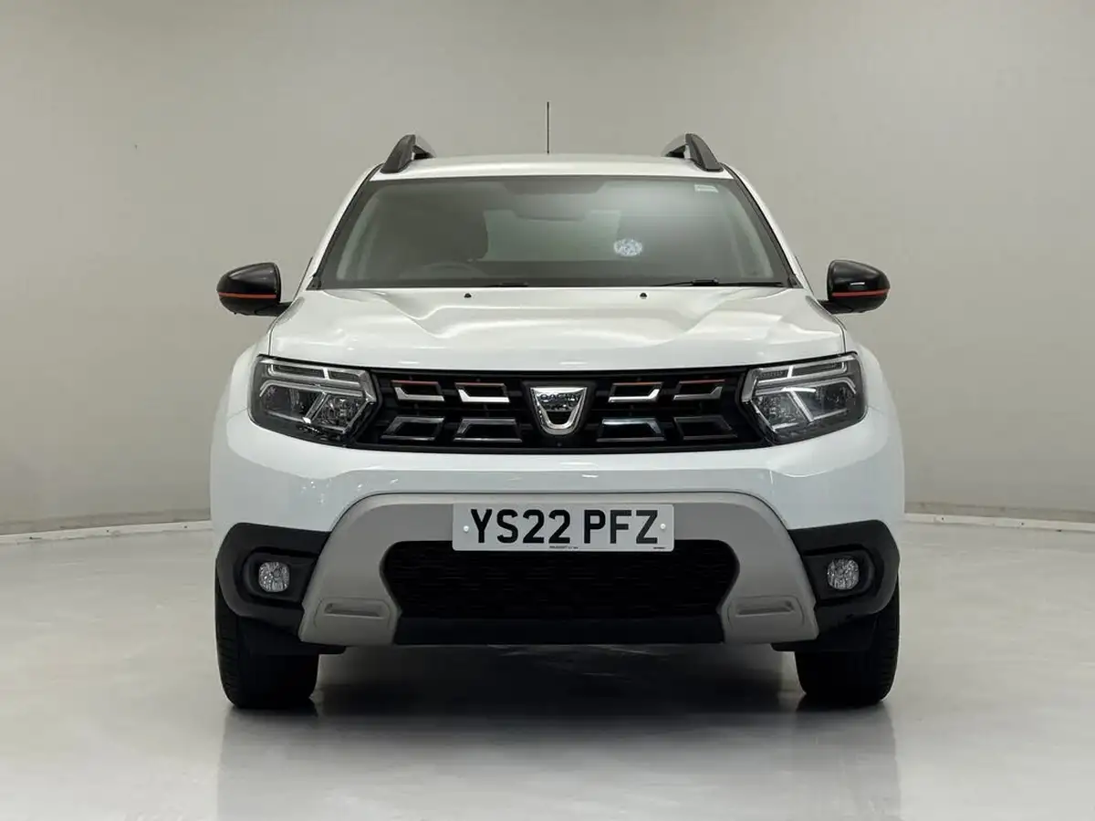2022-dacia-duster-13-tce-extreme-se-150bhp-edc-big-1