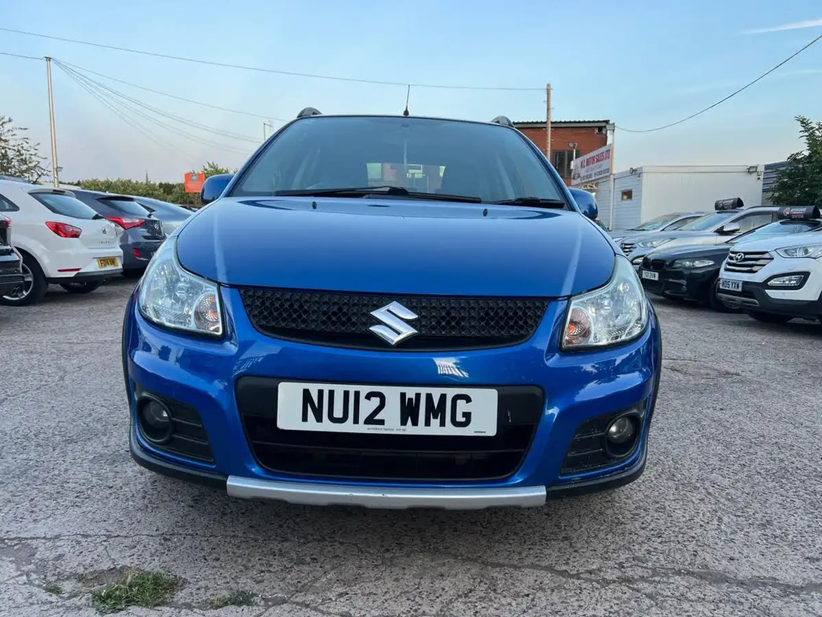 2011-suzuki-sx4-16-sz4-hatchback-5d-auto-big-11