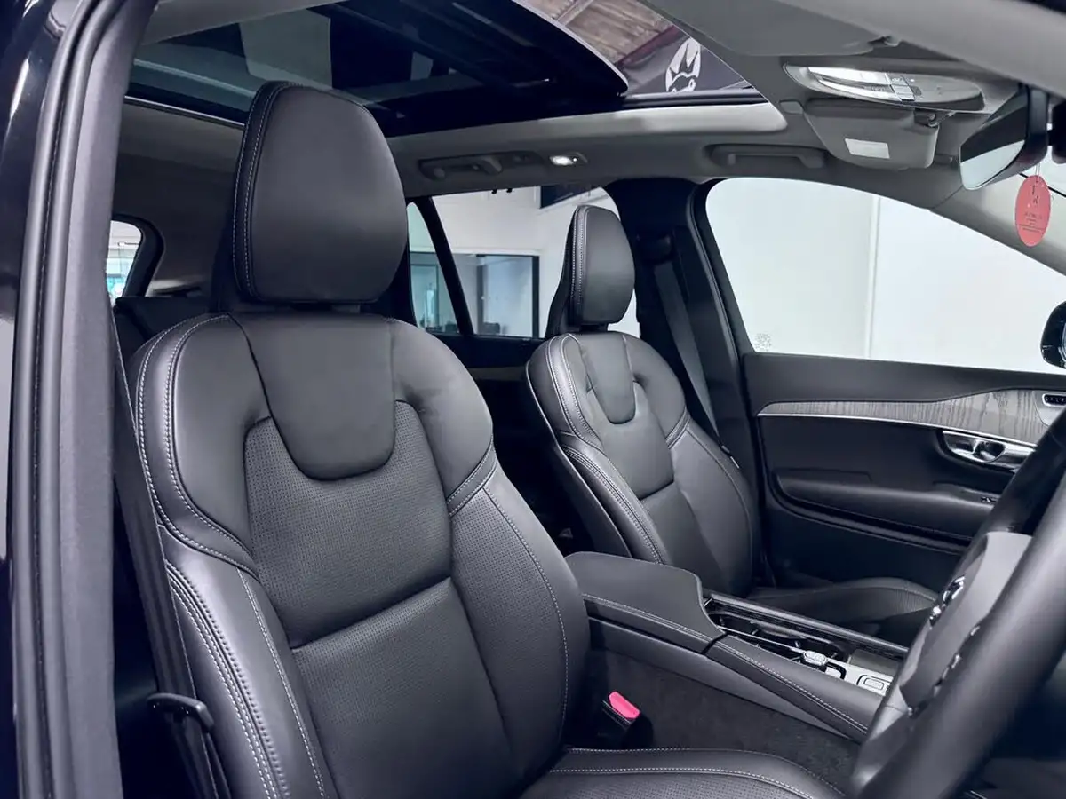 2024-volvo-xc90-20-t8-ultra-dark-big-25