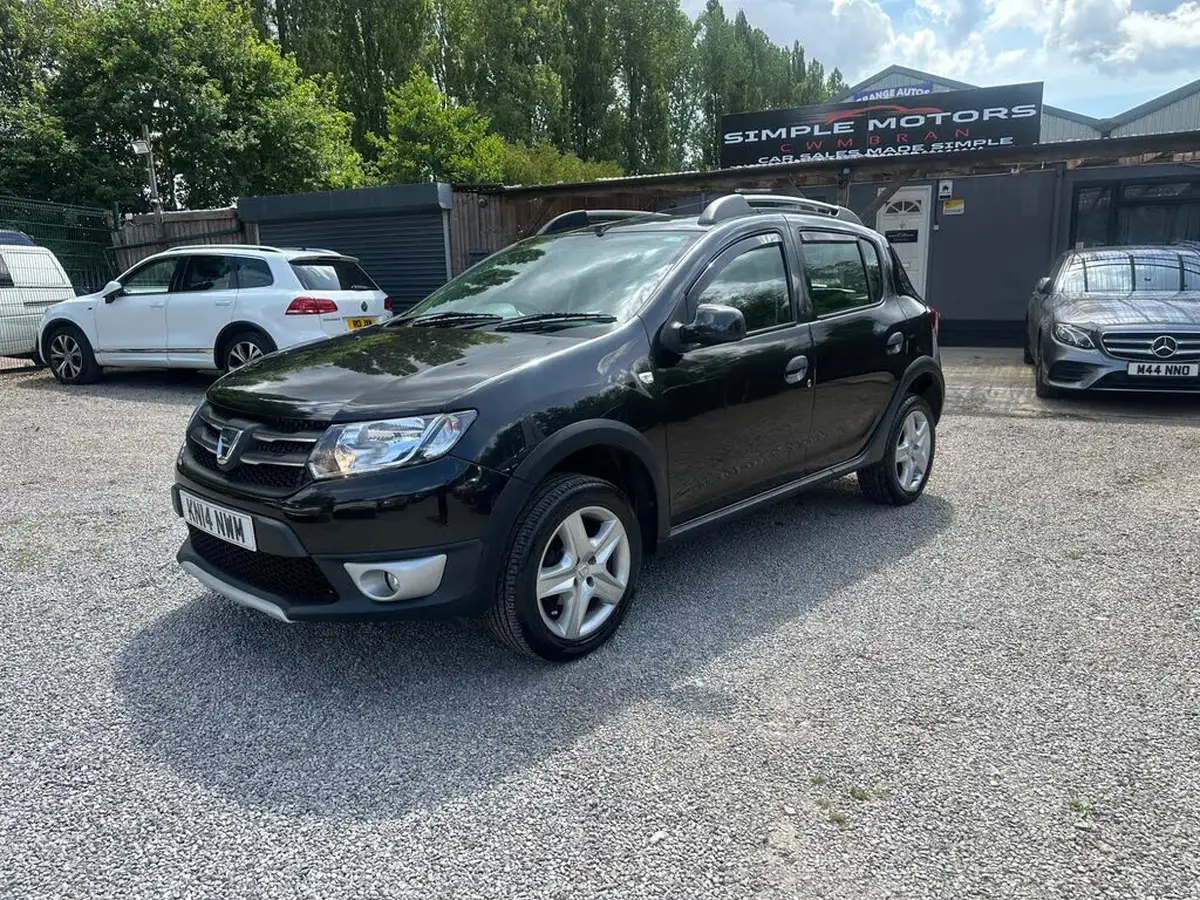 2014-dacia-sandero-stepway-15d-laureate-big-3