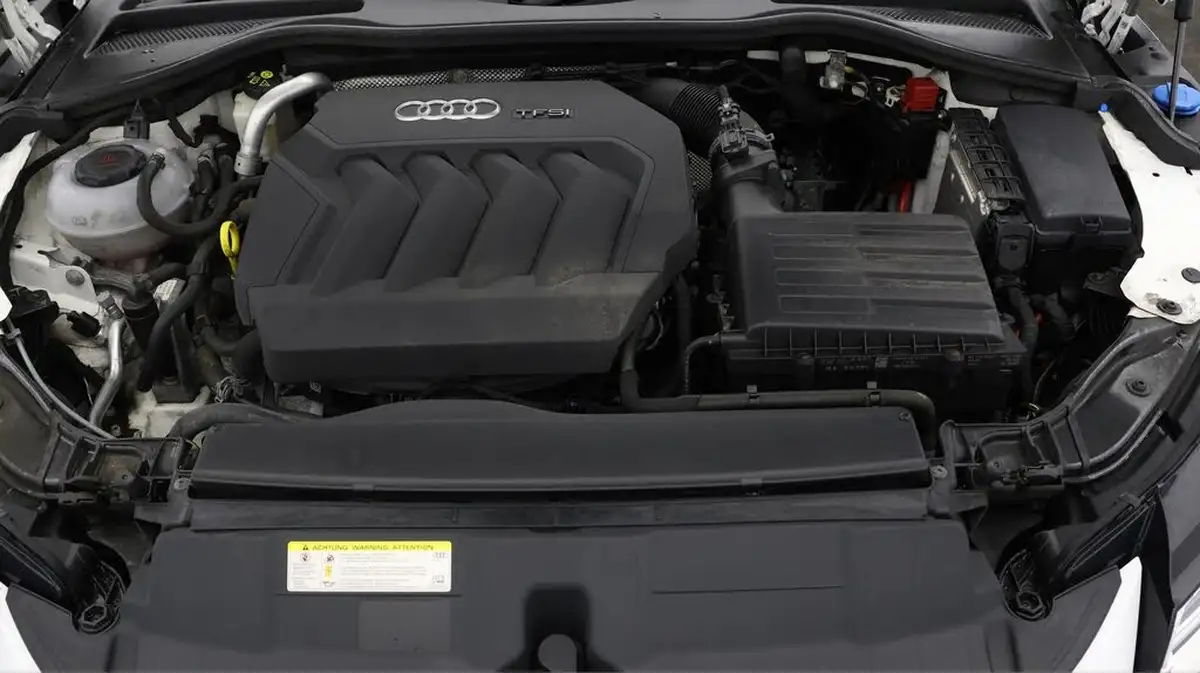 2019-audi-tt-coupe-20-40-tfsi-sport-big-19