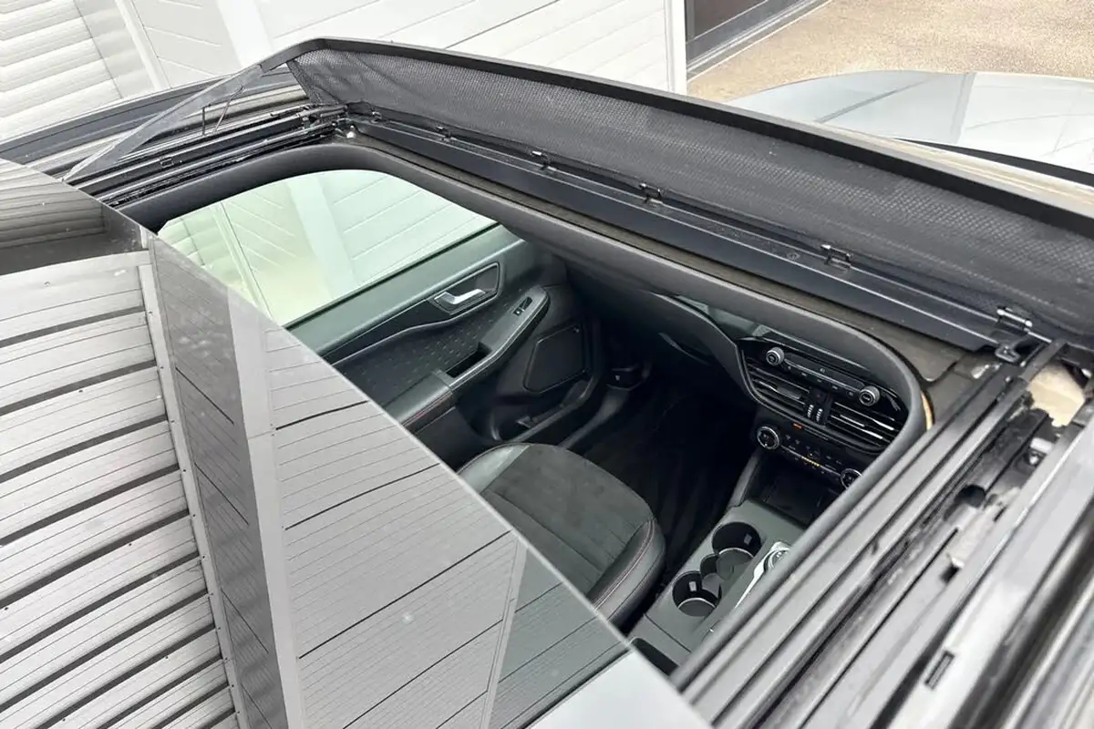 2020-ford-kuga-25t-st-line-x-big-32