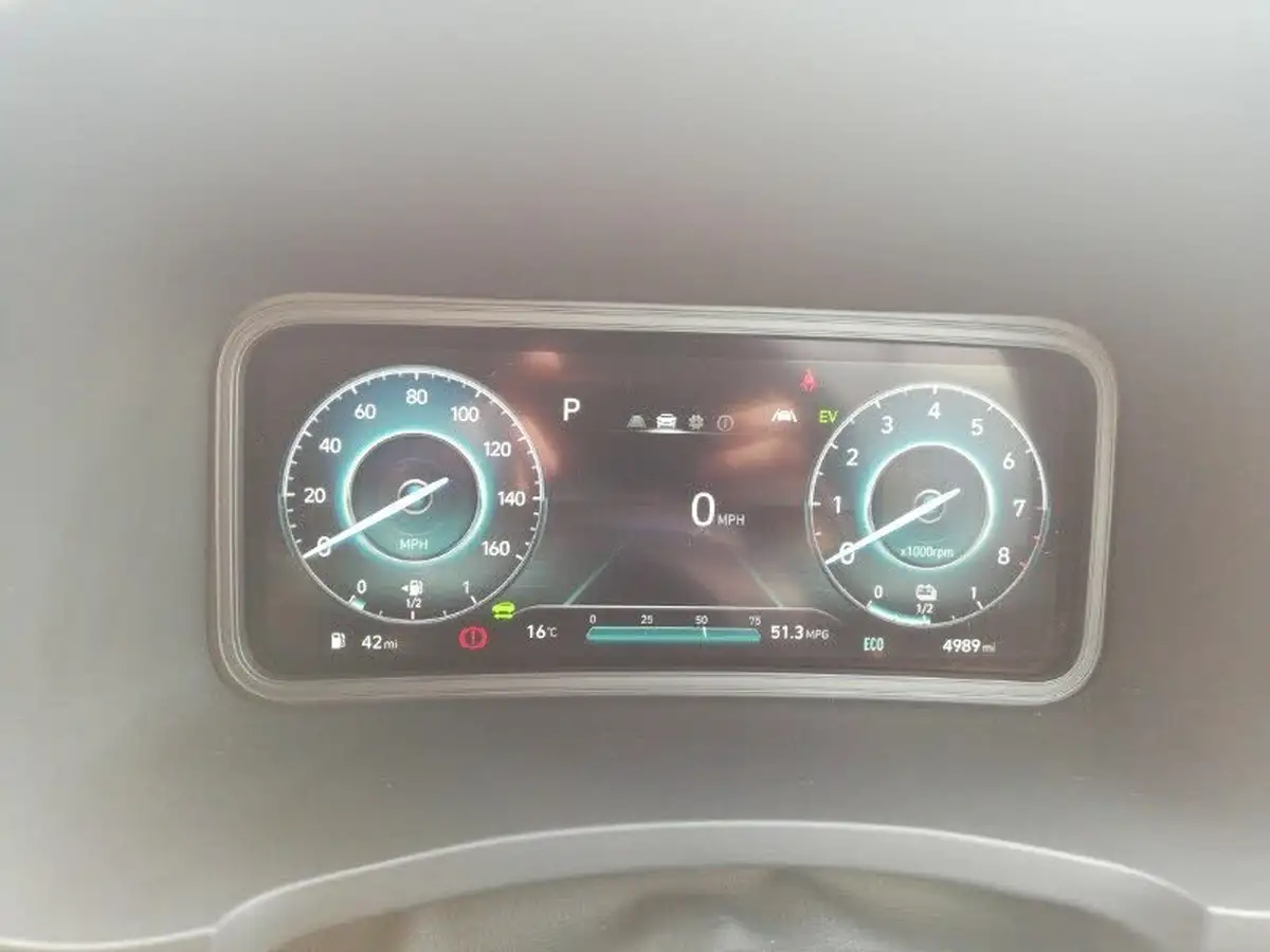 2022-hyundai-kona-16-gdi-se-connect-big-17